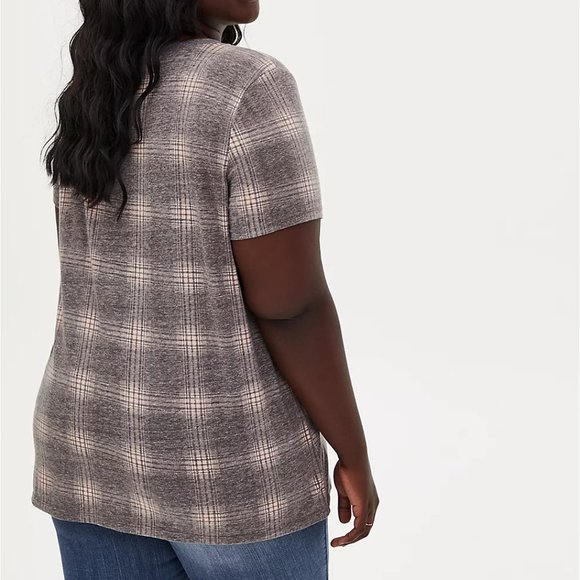 Torrid Classic Fit Tee - Plaid Gray & Peach Size 2 - Picture 2 of 5